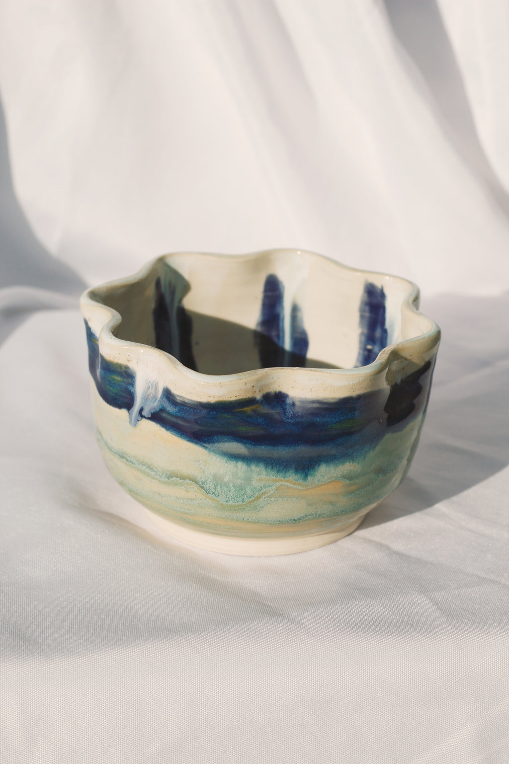 Wavy Bowl 02
