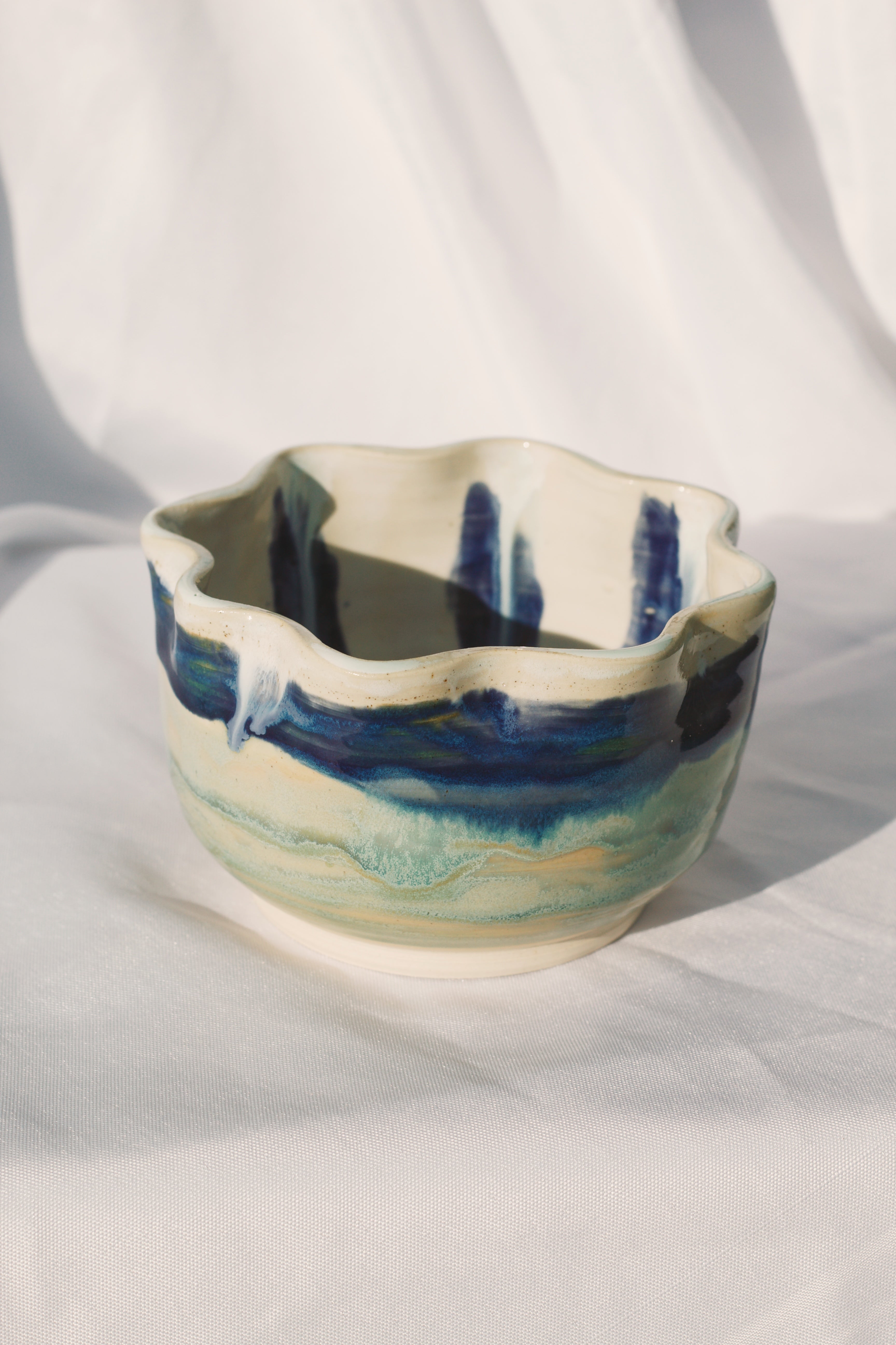 Wavy Bowl 02