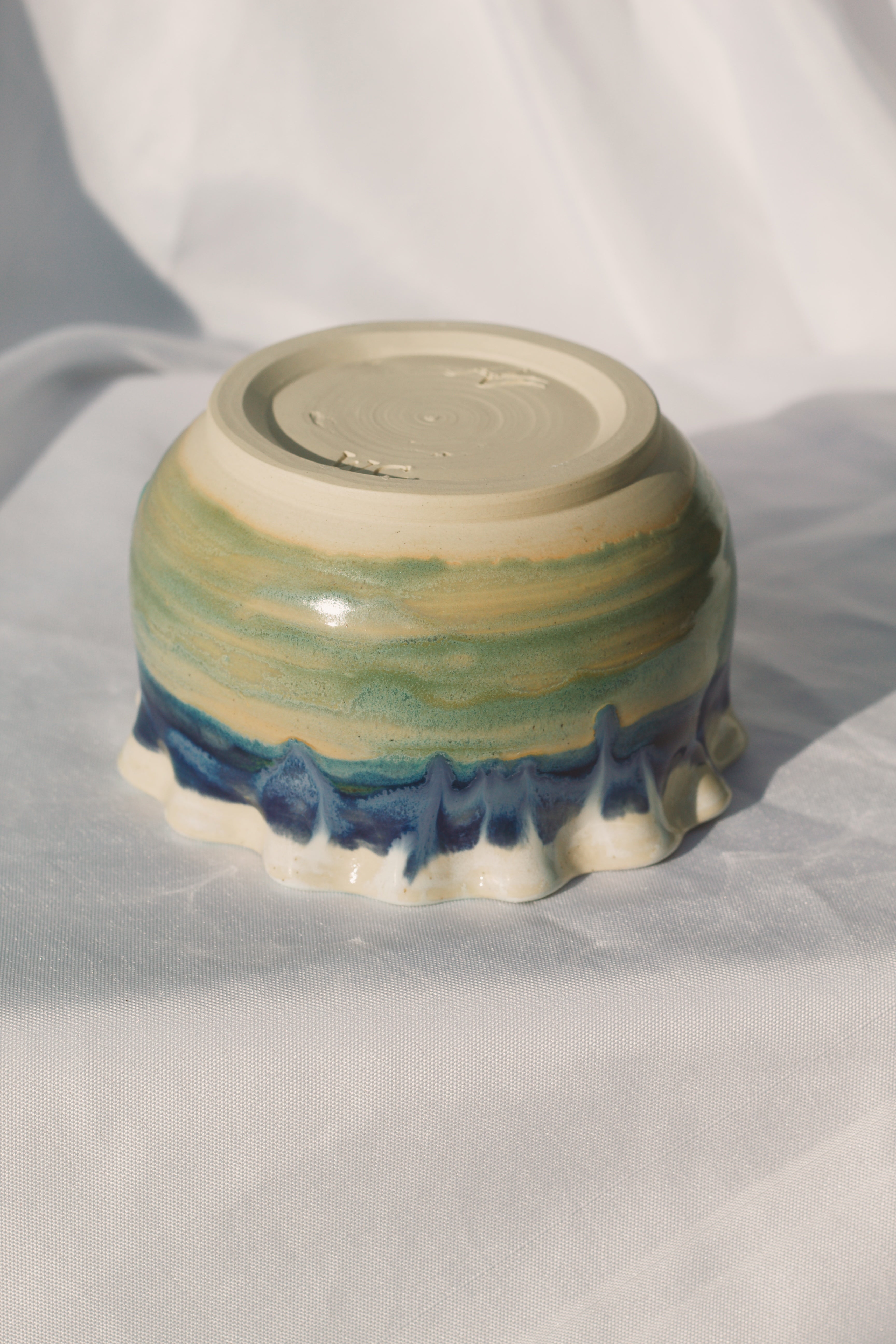 Wavy Bowl 01