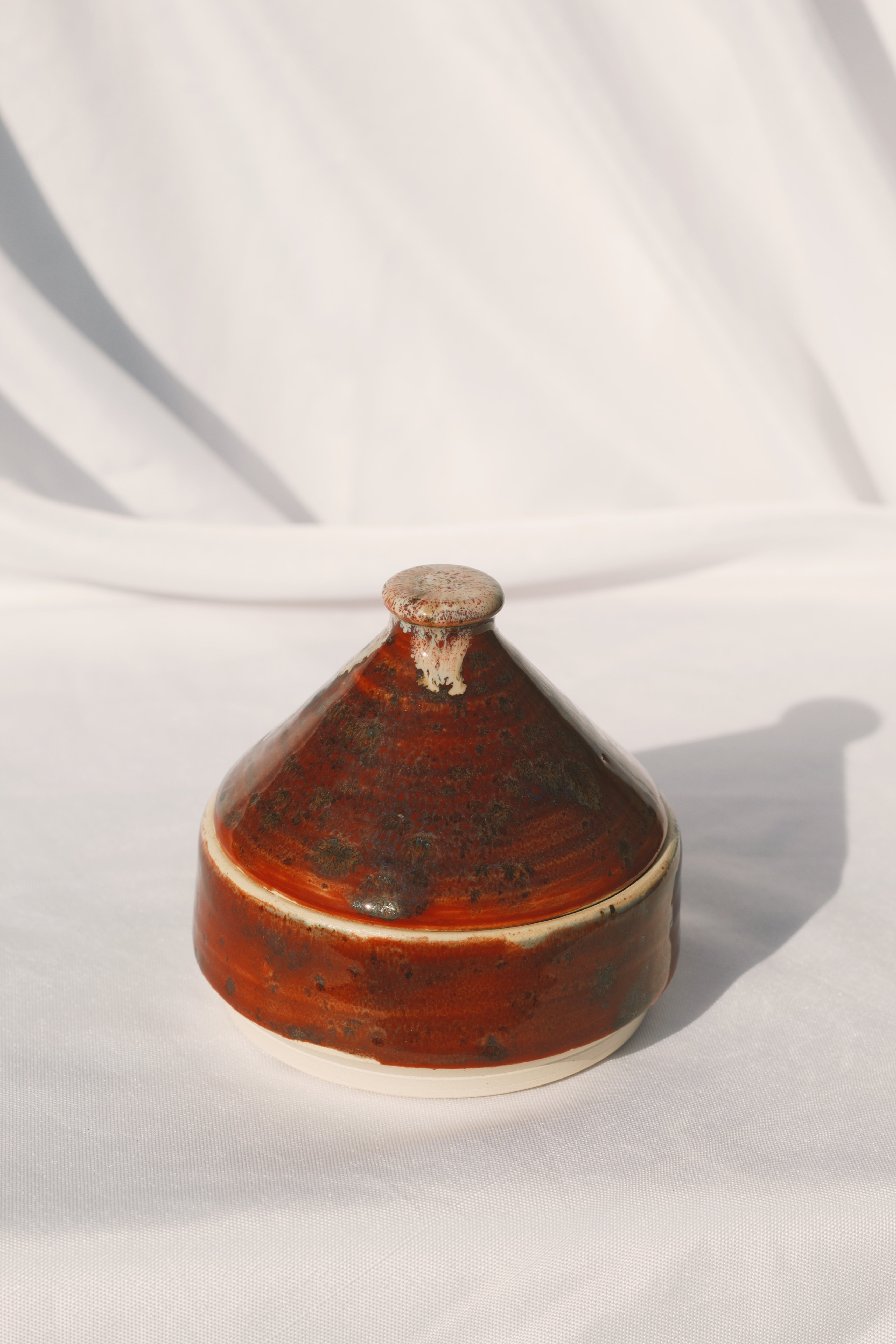 Lidded Jar 01