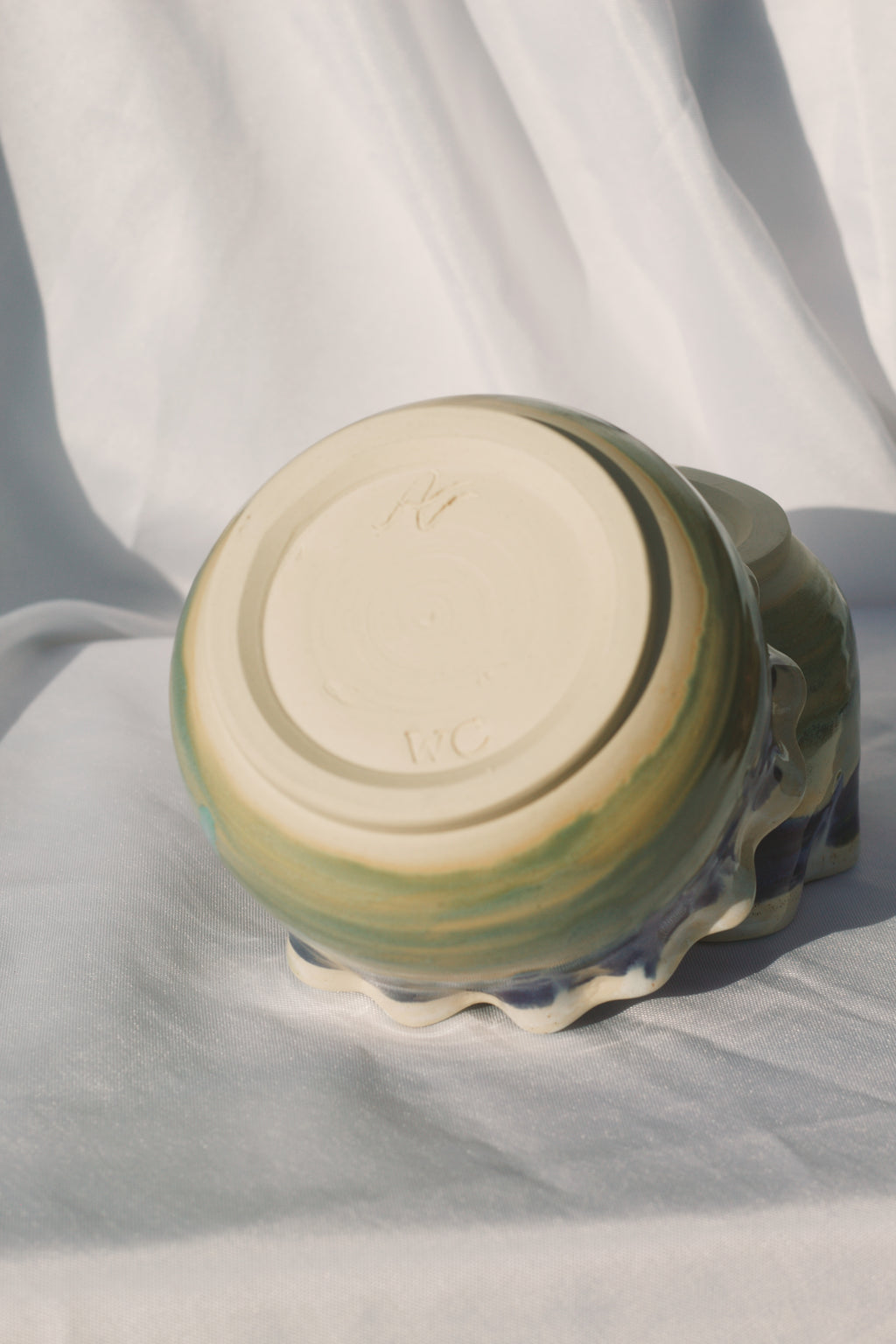Wavy Bowl 01