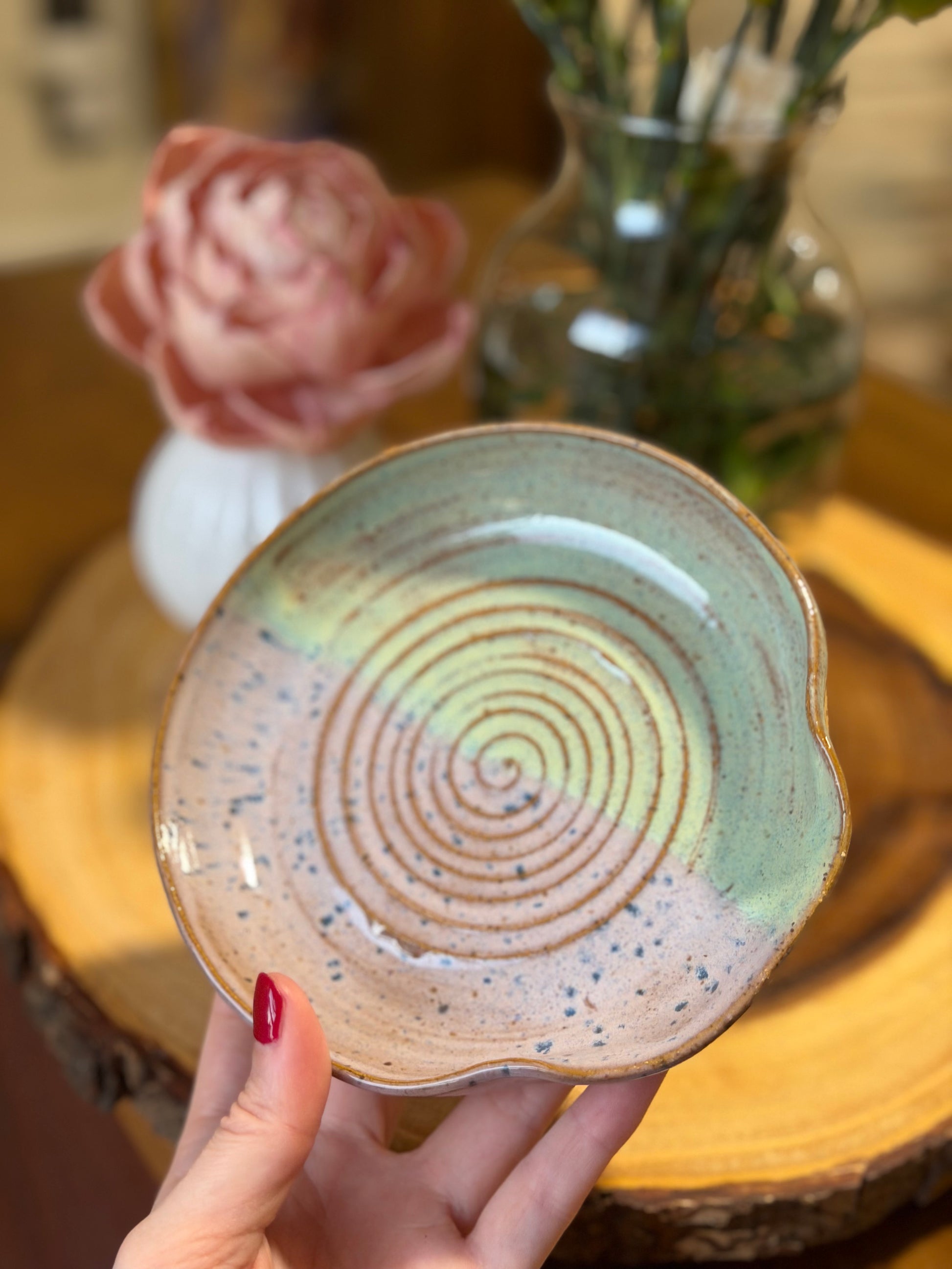 Duo-Toned Spoon Rest