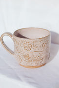 Carved Flower Mug - 20 oz