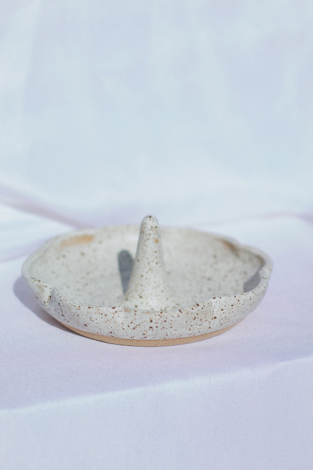 Speckled Ring Holder